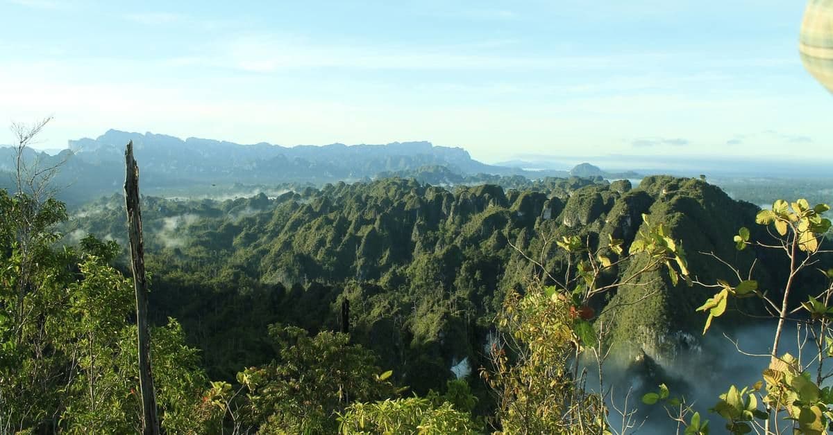 Danau Nyadeng di Merabu Dibuka Kembali Usai Sebulan Tutup