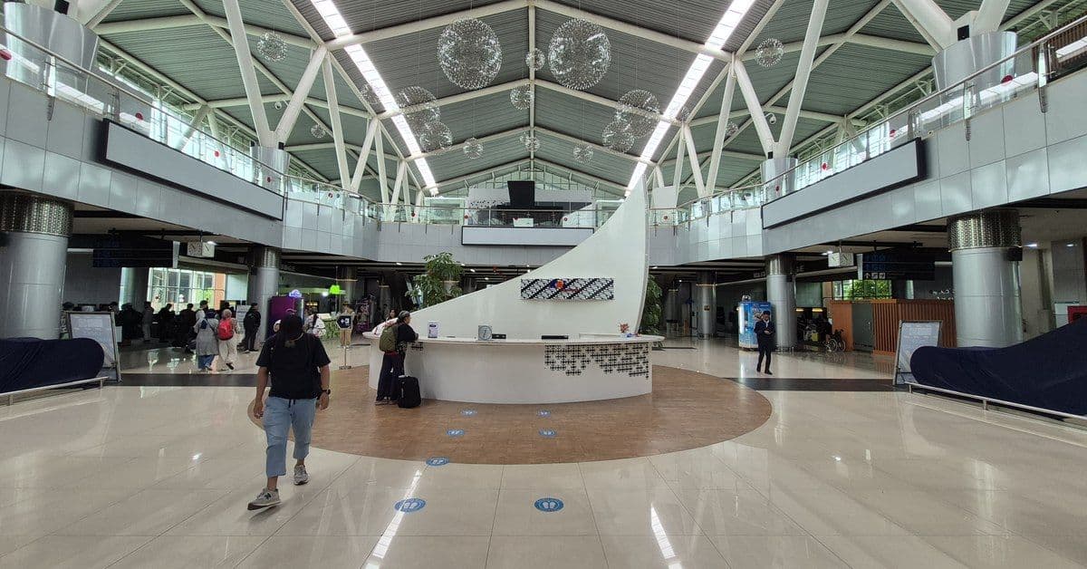 Kereta Bandara Soekarno-Hatta: Panduan Basoetta dari Jakarta