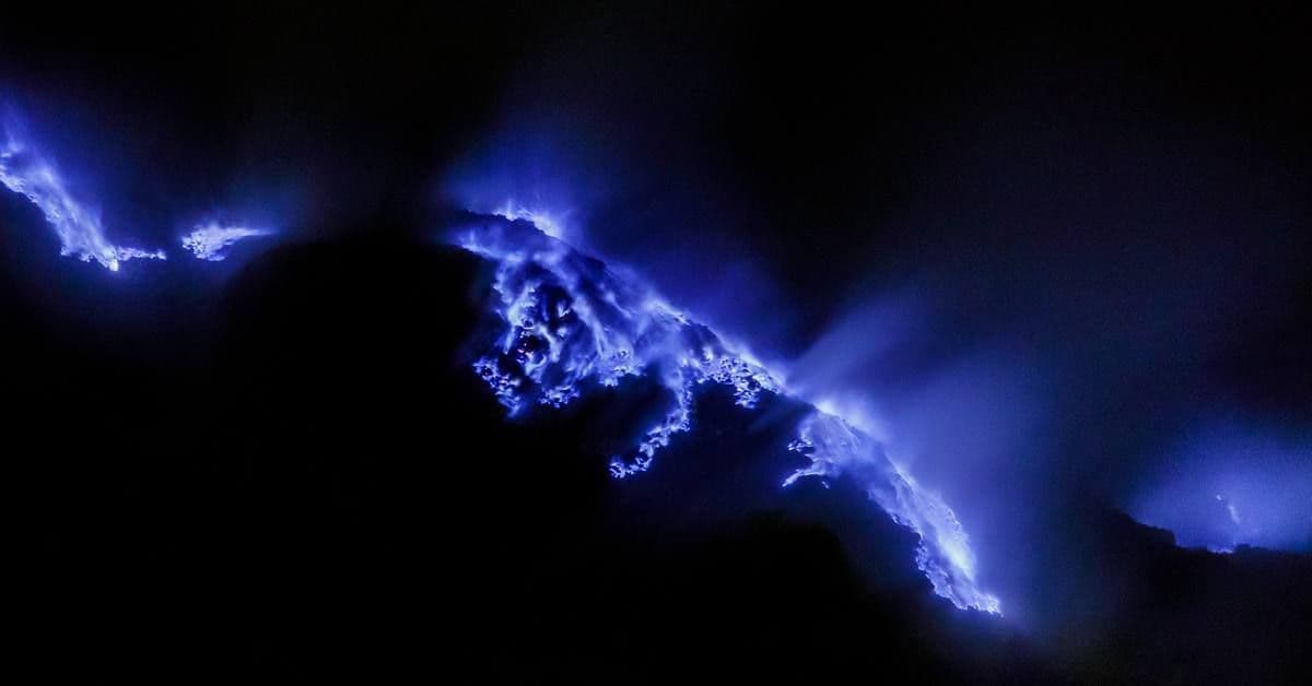 Liburan ke Kawah Ijen 2 Hari 1 Malam: Blue Fire dan Biaya